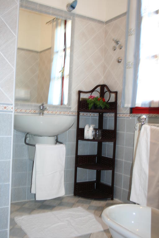 B&B I Mari Torpè Szoba fotó